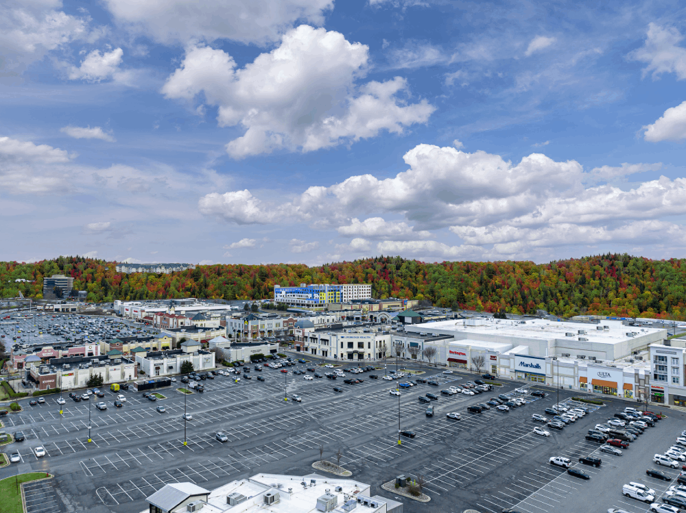 Hunt Valley Towne Center complete view