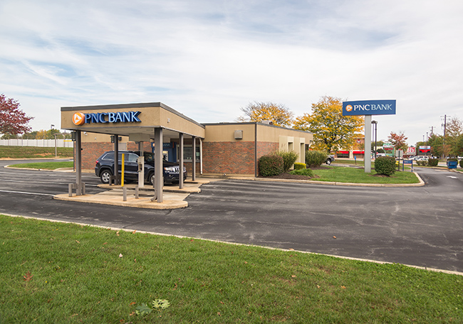 elsmere-square-3 Elsmere Square - PNC Bank