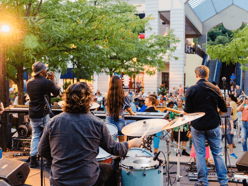 community events (2)-min Outdoor music event