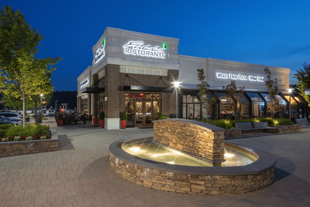 turf.valley.tc-560 Turf Valley fountain in front of Ristorante